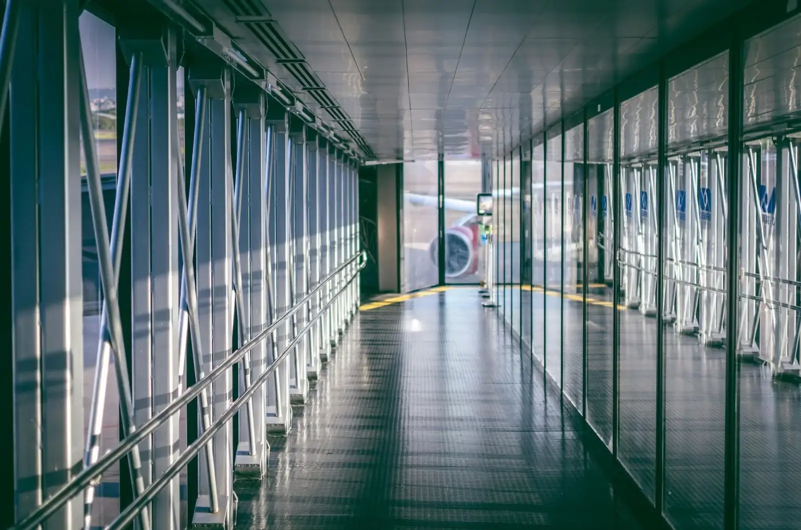 Why Businesses Are Switching to Smart Travel Platforms for Bookings